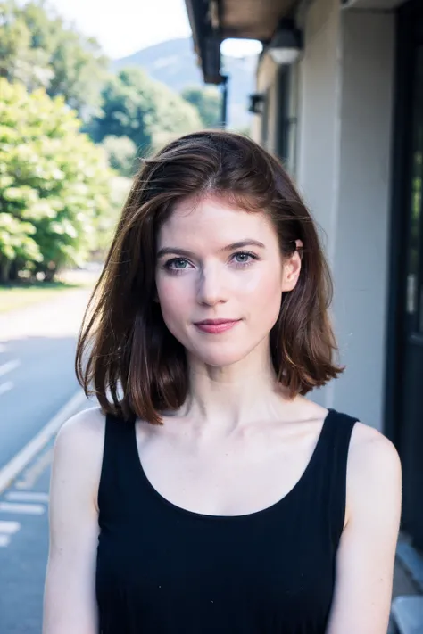 Rose Leslie