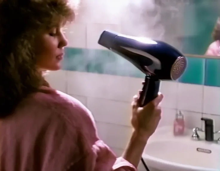 80S COMMERCIAL ESSENTIAL 1983_rel_260420