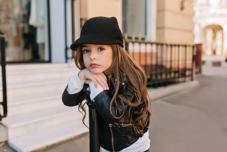 Girl Kate 10 years 