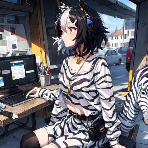 1girl in,solo,umamusume,zebra print,white eyes,multicolored hair,hair messy,(white hair),black hair,short_hair,zebracloak,black_...