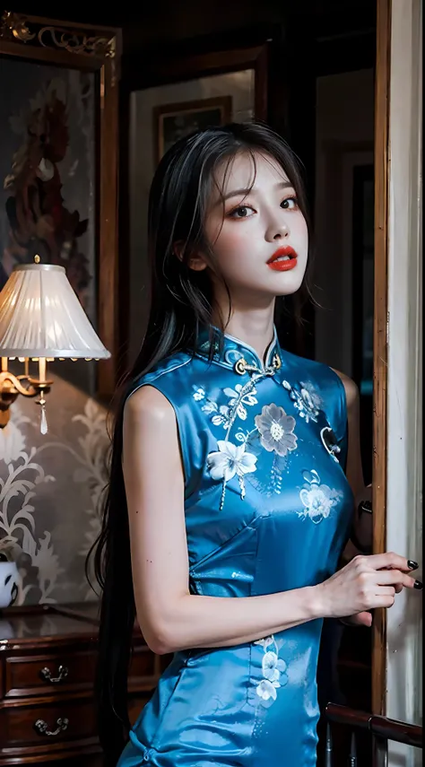 "Beautiful and lonely,Cyan cheongsam beauty,She wears lipstick,She looked up,Dark lights filled the surroundings,The atmosphere of the night,Full of vintage,She missed her lover,Deeply shrouded in sadness,The picture is HD,A masterpiece。"