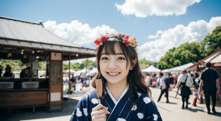 japanse、Festival of Japan、Japan festival、food stand、Wearing a colorful yukata、The head is neatly tied、hair adornments、Happy face、Photorealsitic、depth of fields、女の子1人、The girl is backlit、Clouds in the sky、Cloudy weather、Holding a fan in his hand、