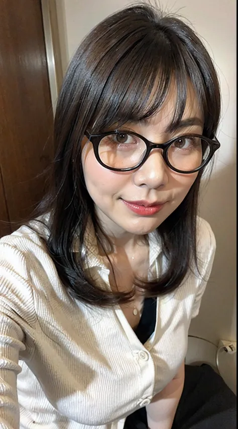 Big breasts teacher，wears glasses，‎Classroom