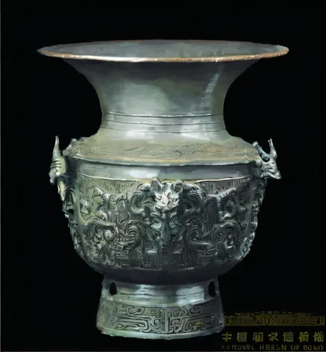 There is a large bronze vase，There is a dragon on it, Dongsen bronzeware, ancient chinese ornate, mu pan, museum artifact, Chinese art, Ancient sword, with dong son bronze artifacts, pot, 中 国 鬼 节, ancient china art style, An ancient, Eat Zhuoxin, ruanjia, ...