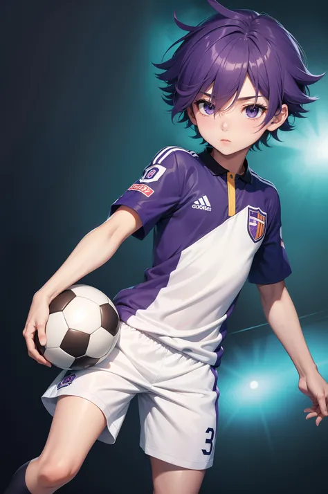 Menino anime chutando uma bola de futebol com um fundo roxo, soccer uniform,cabelo roxo