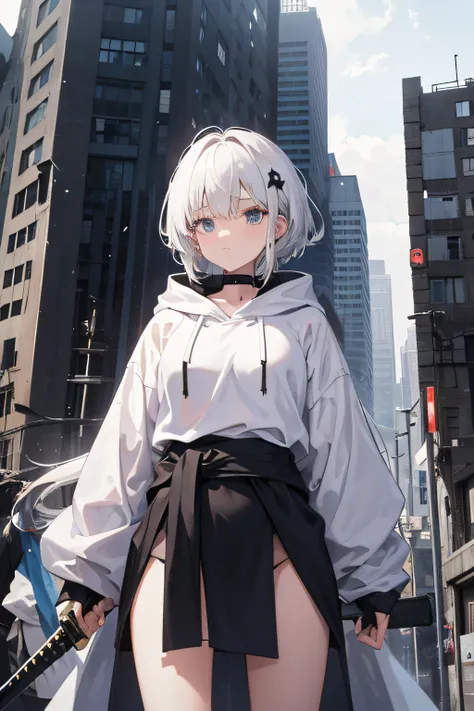 The background is a devastated city、Wearing a white hoodie、Wearing a black tattered robe on top、With a sword at his waist、white-haired girl