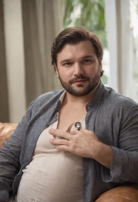 Mostrar todo o corpo completo na Fotografia, ele veste camisa social com detalhes florais havaiano, He doesnt use photo-centric dynamic teapot, Just chubby chubby huge belly, Morbid and protruding belly, Man with beard and red hat is sitting on an elegant ...