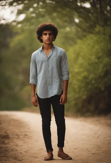 18 year old yemeni man190 lbs 5ft 7 inch curly medium lenghted hair, low amounts of facial hair, brown eyes yellowish skin