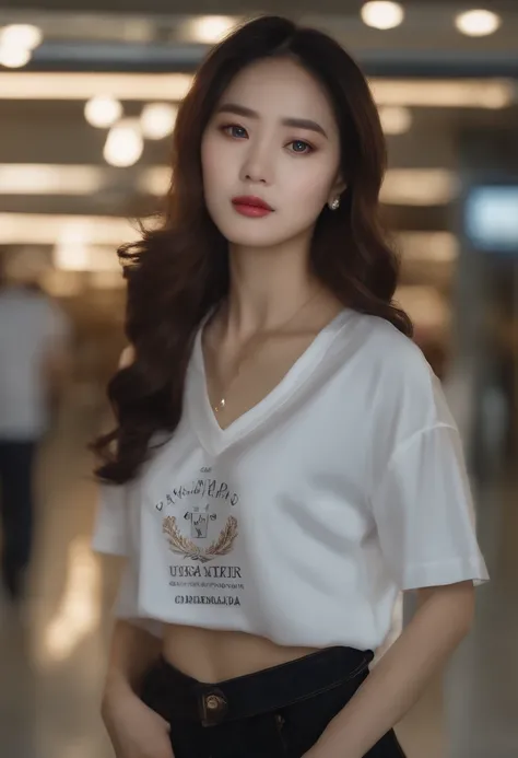 Realistic photos of Korean female, franja cruzada, Sorria levemente, camiseta, no aeroporto, Pov, eye level shot, Blurry, UHD, master part, Altas, 16k