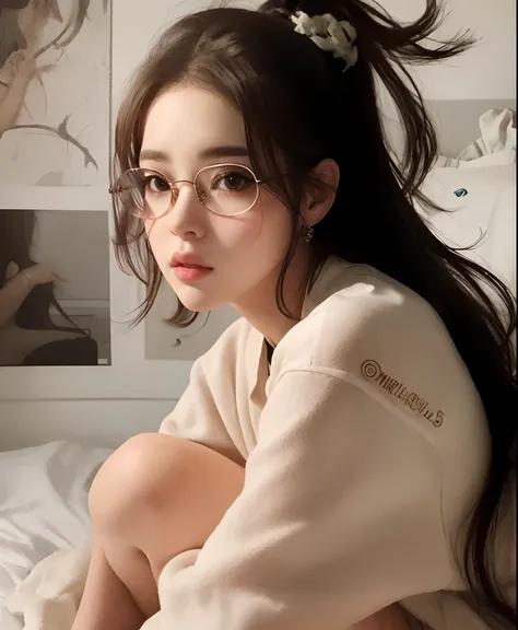 Theres a woman sitting on a bed with a pair of glasses, Arte no estilo de Guweiz, estilo de arte realista, pintura realista da menina bonito, Ilya Kuvshinov com cabelo longo, With eye Glasses, Realistic. Cheng Yi, girl with glasses, realismo estilo de arte...