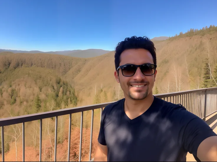 Homem de Arafed tirando uma selfie em uma ponte com uma montanha ao fundo, em frente a um fundo de floresta, com montanhas ao fundo, com montanhas no fundo, com montanhas como pano de fundo, em frente a uma montanha, Colinas ao fundo, in front of an amazin...