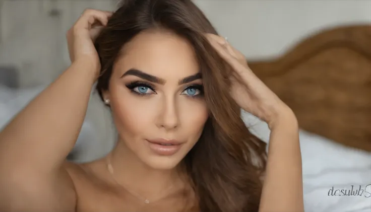 Arafed Mujer totalmente , Chica sexy con ojos azules, ultra realista, meticulosamente detallado, Retrato Sophie Mudd, cabello rubio y ojos grandes, selfie de una mujer joven, Ojos del dormitorio, Violeta Myers, sin maquillaje, Maquillaje natural, staring d...