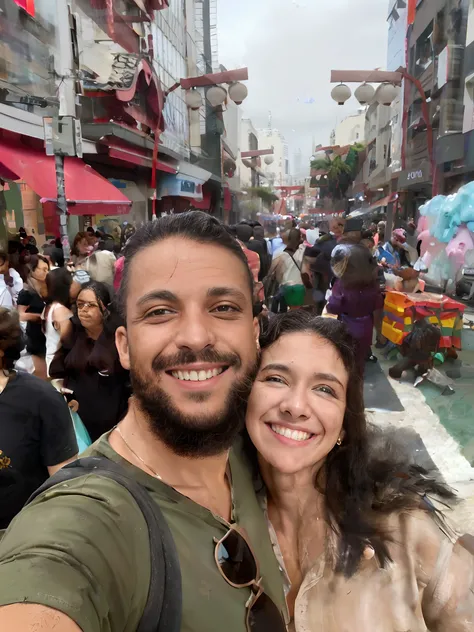 Theres a man taking a selfie with a woman next to him, Directed by: Nandor Soldier, andar de moto por uma rua, In Sao Paulo, Directed by: Felipe Seade, sao paulo, touring, 🔞🤡, São Paulo, david rios ferreira, 🤬 🤮 💕 🎀, na rua, Directed by: Benjamin Marra