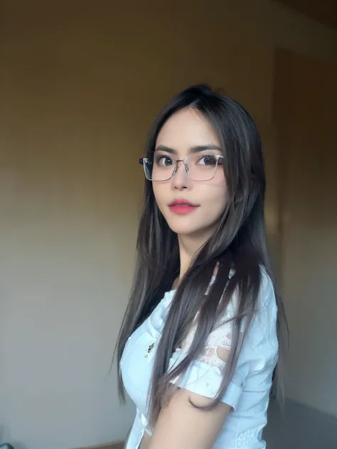 Woman with glasses and white shirt posing for photo, imagem frontal, Fotografia tirada em 2 0 2 0, imagem profissional, wavy long black hair and glasses, com cabelos longos, foto de perfil profissional, With eye Glasses