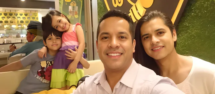 There is a man and a woman and two children posing for a photo, edu souza, In Sao Paulo, by Amelia Peláez, david rios ferreira, aparecer em um shopping center, Directed by: Emma Rios, foto de perfil, foto do perfil, by Gina Pellón, foto de perfil, imagem d...