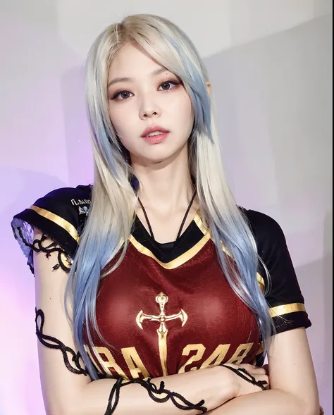 Mujer rubia y de pelo azul con una espada y una camisa roja y negra, Tifa Lockhart con pelo blanco, portrait knights of zodiac girl, Anime Girl Cosplay, Anime de cosplay, Inspirado en el anime, cosplay, Ashe de Overwatch, Irelia de League of Legends, Rena ...