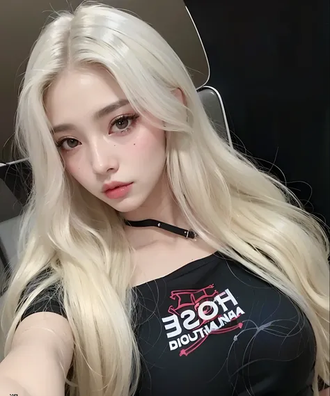 um close up de uma mulher com longos cabelos loiros vestindo uma camisa preta, her hair is white, ava max, Parque Roseanne do Blackpink, Tifa Lockhart com cabelos brancos, 韓国アイドル, jossi do blackpink, com longos cabelos brancos, Retrato de Jossi de Blackpin...