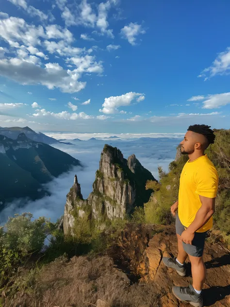 Arafed man standing on a mountain looking at the view of the valley below, no topo de uma montanha, no topo de uma montanha, Olhando para as montanhas, Caminhando sobre as nuvens e o nevoeiro, em frente a uma montanha, no topo de uma montanha, Standing on ...