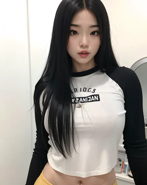 um close up de uma mulher com longos cabelos pretos vestindo uma camisa branca, menina coreana, Beautiful Asian girl, linda mulher coreana jovem, Mulher sul-coreana bonita, Asian girl, cruel korean goth girl, Ulzzang, mulher coreana jovem bonita, Mulher co...