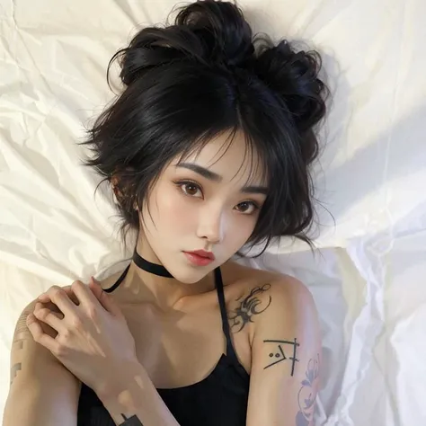 Woman with a tattoo on arm and chest, cruel korean goth girl, Ulzzang, menina coreana, de menina taiwanesa com tatuagens, Ela tem cabelo preto com franja, messy black hair, Asian girl, Mulher sul-coreana bonita, cabelo blackbangs cabelo, black messy hair, ...