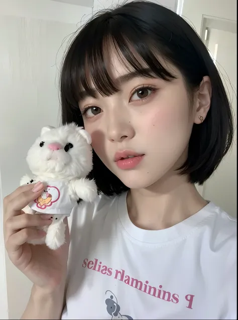 Araffe con una camisa blanca sosteniendo un peluche blanco, ulzzang, dilraba dilmurat, Lalisa Manobal, Wan adorable cara coreana, Ruan lindo vtuber, Xintong Chen, Sakimichan, Heonhwa Choe, muy hermosa linda catgirl, Shikamimi, Retrato realista kawaii