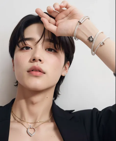 un primer plano de una persona con un collar y un anillo en la mano, Parque Jimin, Cai Xukun, Jiminlabios regordetes, Jimin, JiminNariz griega de, Jung Jaehyun, Jiminswollen right eyelid, Taejune Kim, Hyung Tae, Cara precisa de Jimin, delicate androgynous ...