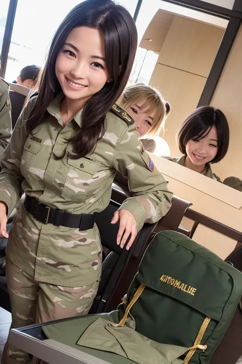 female soldiers、lunette de soleil、battle field、invincible smile