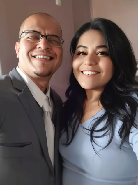 Homem e mulher sorridentes posando para uma foto em um quarto, foto do perfil, imagem de perfil, Fotografia tirada em 2 0 2 0, Casal feliz, foto de perfil headshot, imagem de qualidade muito baixa, Lovely couple, momma and papa, foto de perfil profissional...