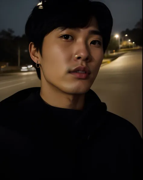 There is a man standing on the street at night., Jinyoung Shin, Kim Doyoung, taken in the early 2020s, foto de perfil 1024px, Hong June Hyung, Hombre surcoreano, Ulzzang masculino, Steven Jung, Inspirado por Jeonseok Lee, Taejune Kim, Hyung Tae, Foto de pe...