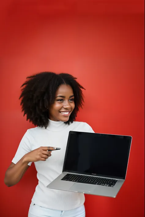 mulher sorridente apontando para uma tela de laptop com fundo vermelho, em um fundo vermelho, no fundo vermelho, holding shiny l...