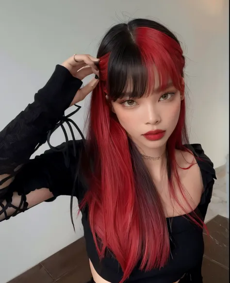 jennie do blackpink arafed com cabelo vermelho e top preto posando para uma foto, cabelos pretos e ruivos, cabelo de duas cores, cabelos pretos e ruivos, estilo de cor rosa e vermelho, tintura de cabelo de dois tons, metade & meia tintura de cabelo, vermel...