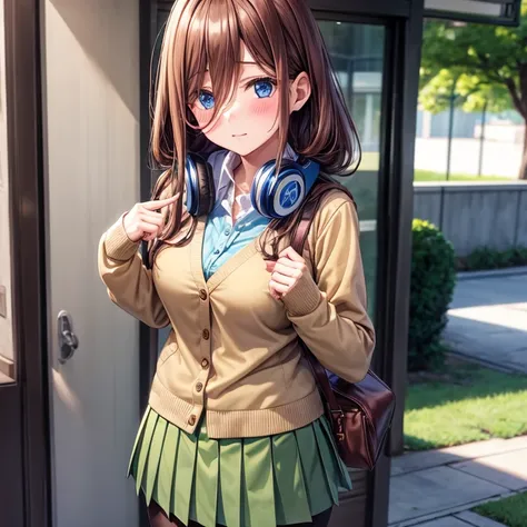 Brown-haired schoolgirl、Green skirt、light blue cardigan、Semi-long hair、Blue headphones、Black pantyhose、Brown loafers、red blush、