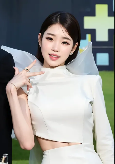 Un primer plano de una mujer con un vestido blanco posando para una foto, iu lee ji-eun as a super villain, Bae Suzy, Parque Ji-min, Lee Ji - Eun, Lee Ji-eun, Jaeyeon Nam, Jinyoung Shin, Sun Yunjoo, JIA, Heonhwa Choe, hwang se - on, Artista coreano