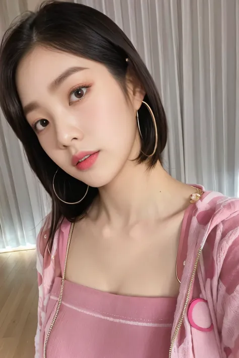 un primer plano de una mujer con un top rosa y aretes de aro, Jinyoung Shin, tzuyu de dos veces, Blackpink Jennie, Parque Roseanne de Blackpink, Kiko Mizuhara, Heonhwa Choe, Jisoo de Blackpink, Jossi de Blackpink, Jisoo de Blackpink, Lee Ji-eun, Lee Ji - E...