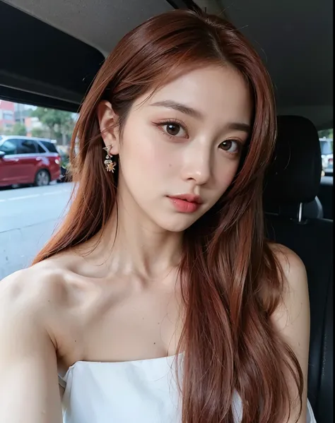 um close up de uma mulher com longos cabelos ruivos em um carro, ela tem cabelo longo redoranjado, ela tem longos cabelos castanhos alaranjados, linda mulher sul-coreana, ela tem cabelo ruivo, com cabelo ruivo, tzuyu de duas vezes, jossi do blackpink, Sun ...