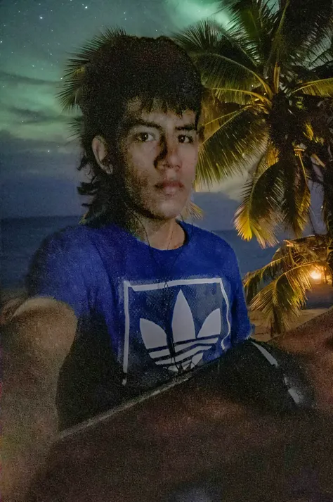 pon me en la playa en la noche