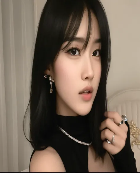 Araffe asian woman with black hair and a black top, Lalisa Manobal, dilraba dilmurat, linda mulher sul-coreana, Menina coreana, Ulzzang, linda jovem coreana, linda jovem coreana, cruel korean goth girl, ela tem cabelo preto com franja, garota cara fofa, yo...