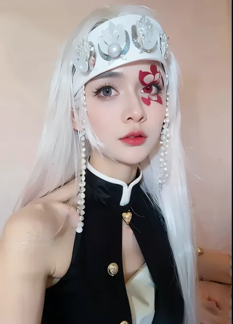 a close up of a woman con pelo largo y blanco wearing a white headpiece, cara de ahegao, Anime de cosplay, peinado de corte hime blanco, ahegao, Anime Girl Cosplay, bella delfina, inspirado en anime, deidad de pelo blanco, barbie anime en blanco, Kerli Koi...