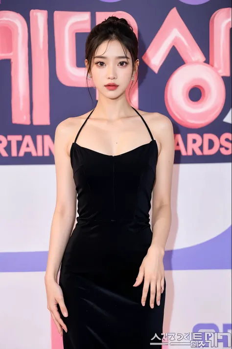 un primer plano de una mujer con un vestido negro posando para una foto, bae suzy, kiko mizuhara, aparcar desde-min, Hwang se - es, lee ji-eun, lee ji - eun, actriz femenina de corea, dilraba dilmurat, heonhwa choe, sol yunjoo, taken in the early 2020s