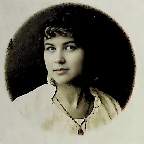 arafed Photograph of a woman with a necklace and a necklace, she&#39;s a little over 20, photo of a young woman, Photograph of a woman, Maria Panfilova, Marielle Hemingway, at its beginning 3 0, Nettie Wakefield, black and white retro photo from 1910, Leon...