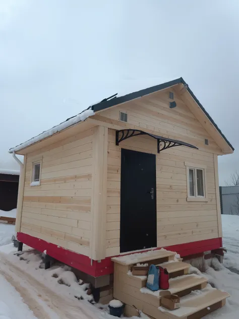 Pure snow, snow at the doorstep of the house, snow was cleared from the porch, weiss schnee , красивый weiss schnee