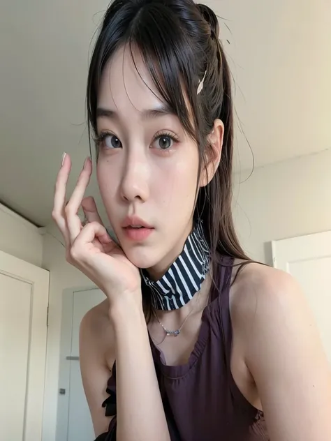 tem uma mulher posando para uma foto em uma sala, shikami, garota cara fofa, Chiho, The motto is Teshirogi, beautiful  Asian,  coreana, young cute wan Asian face, Jinyoung Shin, Japanese model, Asian face, Ulzzang,  Asian, com rosto preciso, Kotegawa Yui