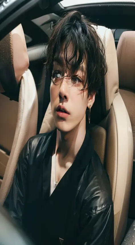 homem arafiado sentado em um carro com o cabelo molhado, hyung jungkook, Jeon Jungkook, Jungkook, Jeon Jungkook, cute japanese demon boy, Ulzzang masculino, jungkook jeon, Jeon Jungkook, Jungkook hyung, Jeon Jungkook, Jungkook, estilo de Jungkook!!!!, Jung...