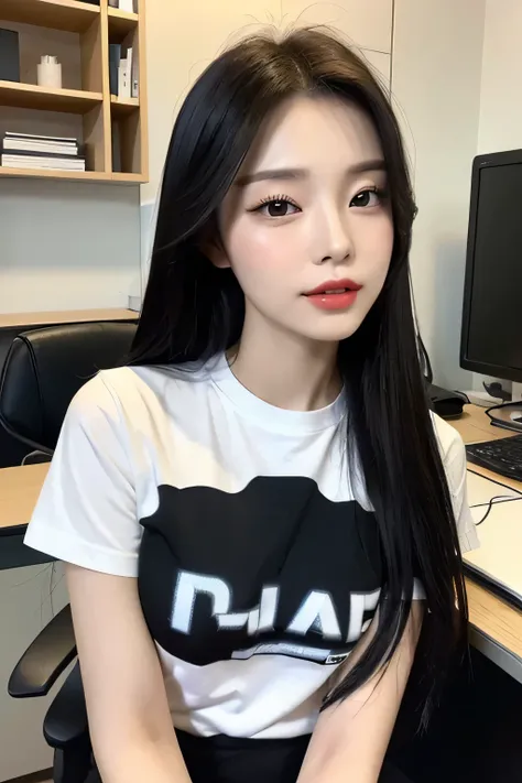 a beautiful chinese lady，with long black hair, have shiny lips and light makeup,  wearing a t-shirt,  sitting behind desk