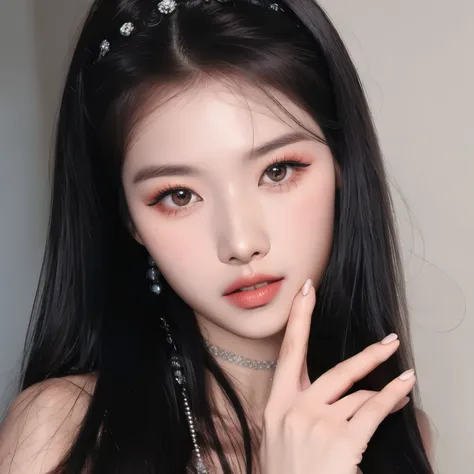 un primer plano de una mujer con cabello largo que lleva un collar y un estrangulador, ulzzang, maquillaje popular de corea del sur, con pelo largo y ojos penetrantes, cruel korean gothic girl, joven y adorable rostro coreano, maquillaje coreano popular, p...