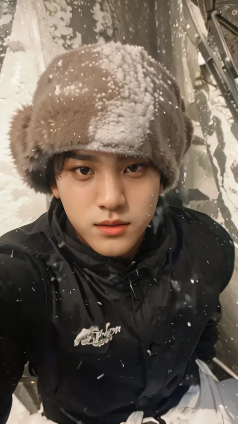 Mingyu seventeen, kim mingyu, snowfall, snow cap 