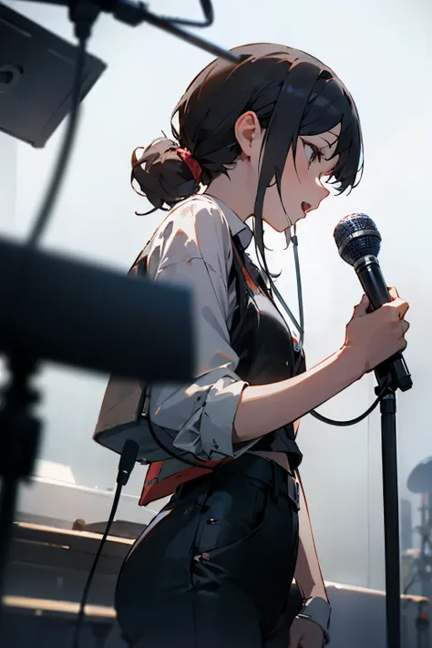 Girl holding a microphone，Recording a song in front of me