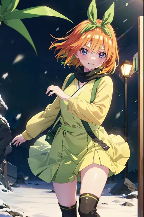 Yotsubanakano, Yotsuba Nakano, bangs, short hair, blue eyes, Hair between the eyes, hair ribbon, hair band, Orange Hair, (Green ribbon:1.5), smile, Grin,Green long coat,V-neck sweater,White scarf,Long skirt,Black pantyhose,short boots,It&#39;s snowing,Snow...