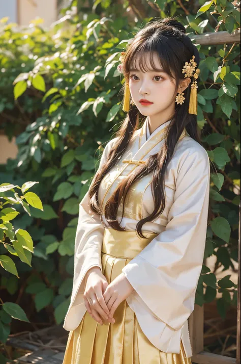 18 y.o chinese hanfu girl,cure beauty,mamian skirt,woven gold,background light,makeup flower,hair pin,