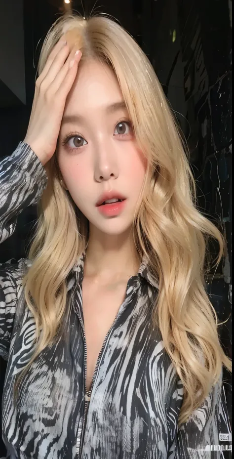 a Close up of a woman with long blonde hair and a black and white shirt, Blonde hair and big eyes, Parque Roseanne do Blackpink, longos Blonde hair and big eyes, long Blonde hair and big eyes, Cl, portrait of japanese gyaru, popular south korean makeup, po...